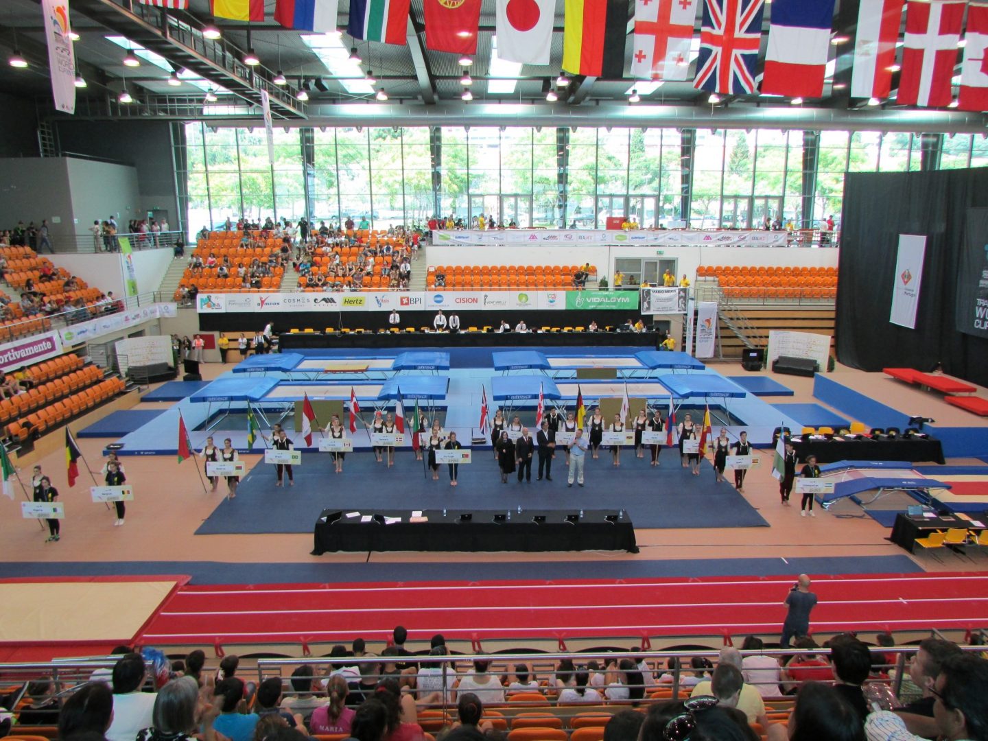 Mundial de Trampolins em Coimbra já começou