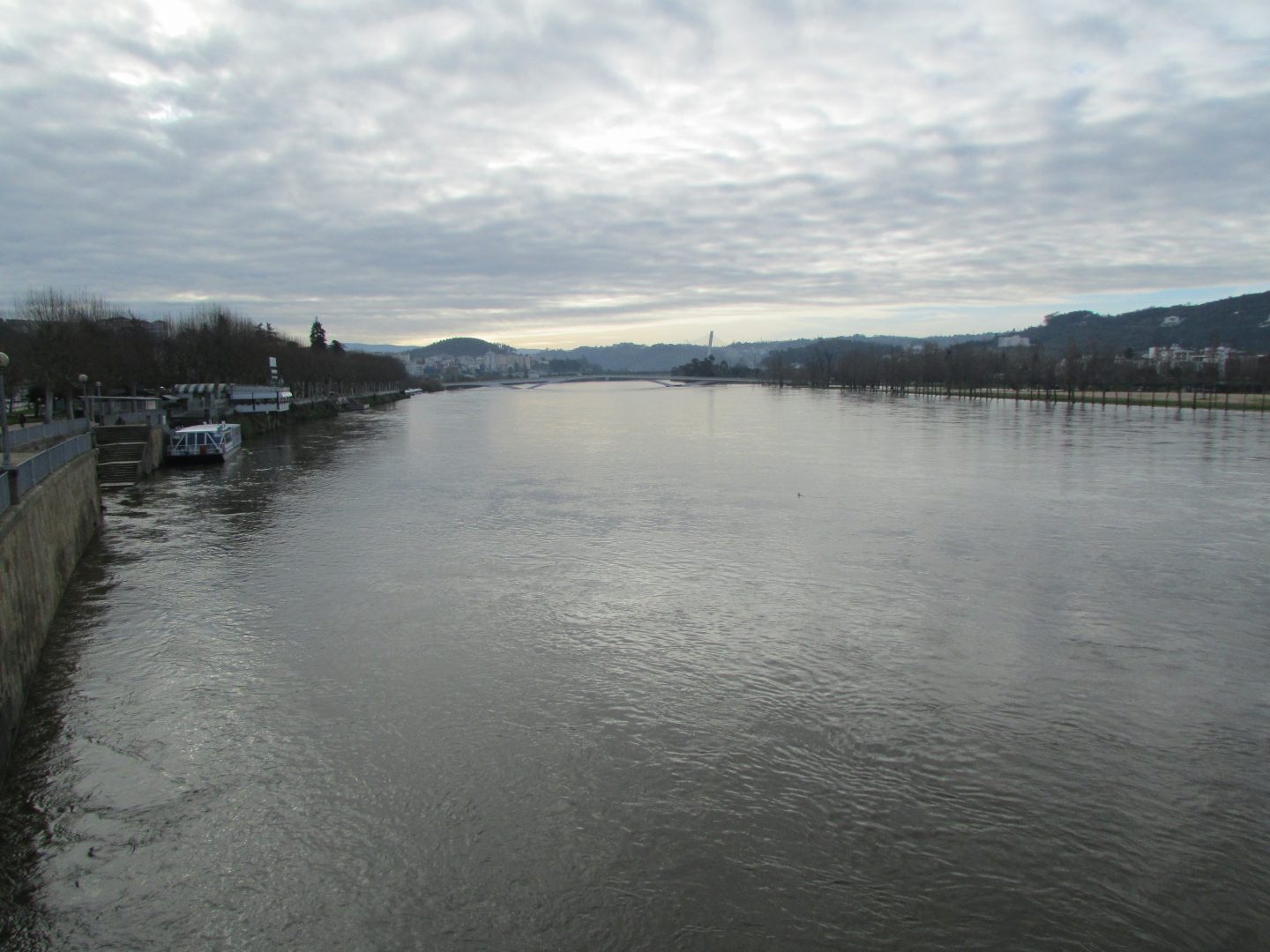 Executivo municipal aprova concurso público para o desassoreamento do Rio Mondego