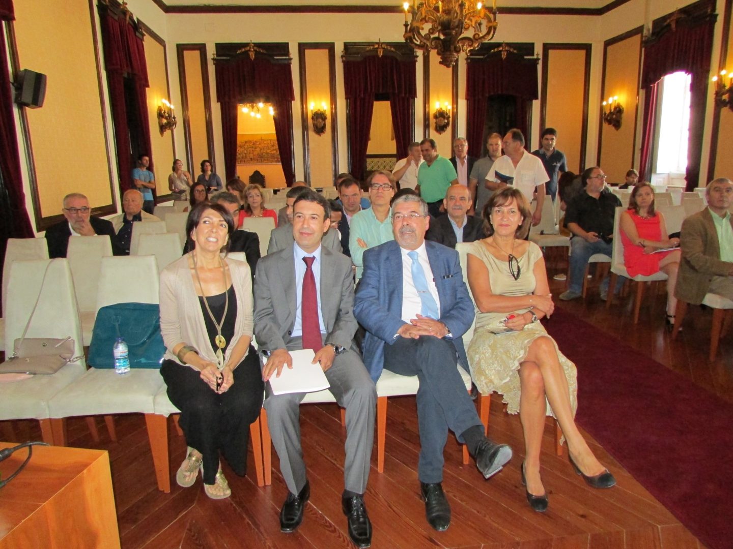 Agricultores e empresários de Coimbra dispõem de 600.000 euros de financiamento a fundo perdido