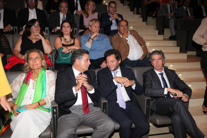 004img_8578_29618088022_o