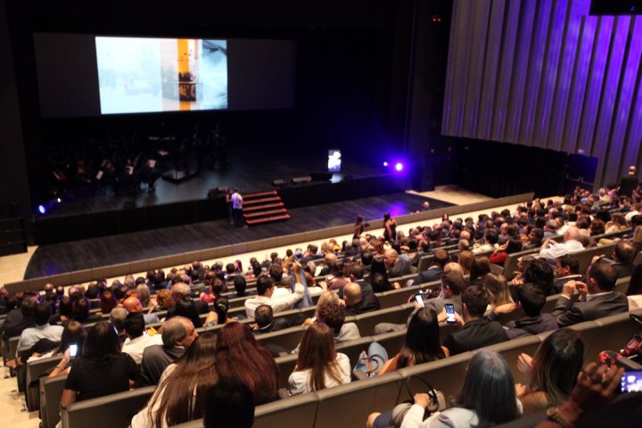 011img_8585_29618087332_o