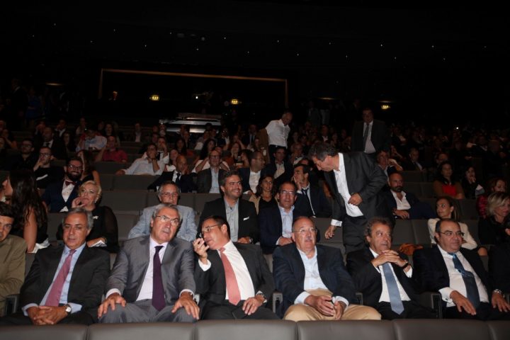 027img_8577_29693949236_o