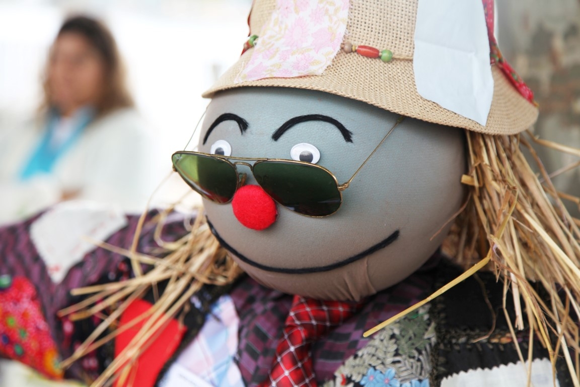 Parque Dr. Manuel Braga animado com Exposição de Espantalhos