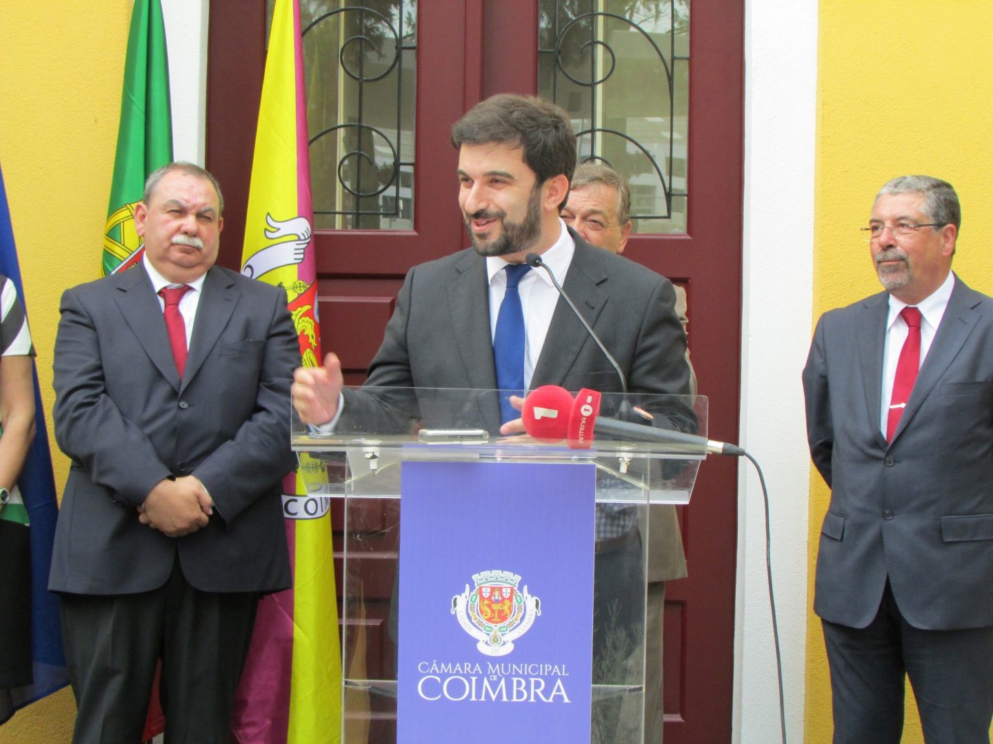 Ministro da Educação inaugurou novo Centro Escolar do Loreto