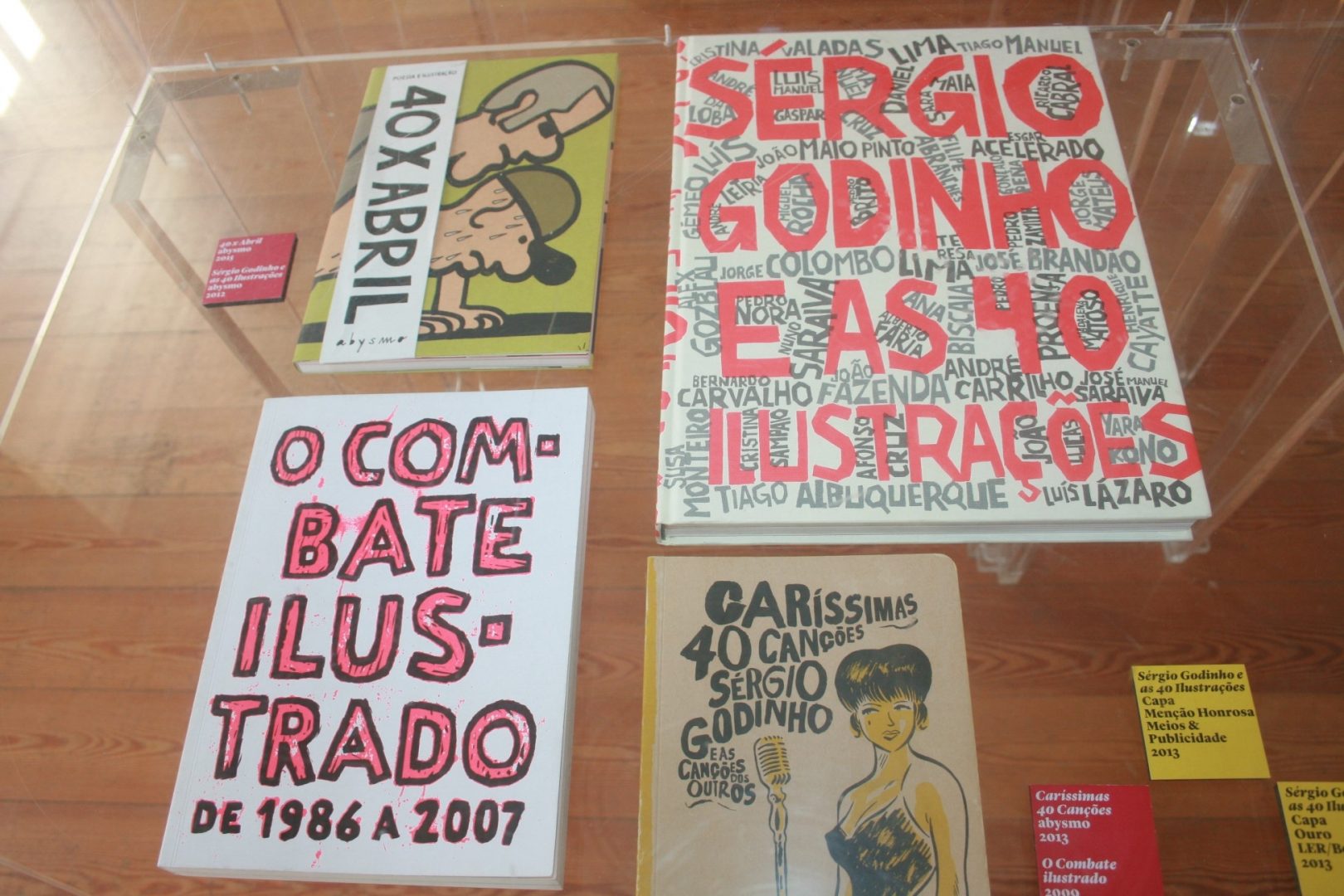 “Livros em Família” em exposição na Casa da Escrita