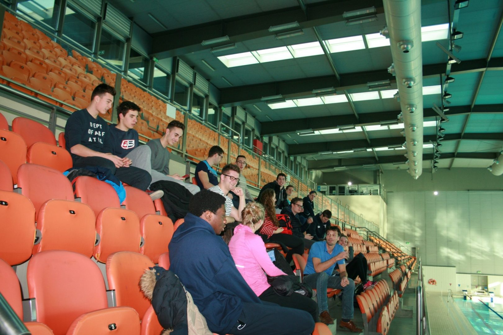 Equipa de natação suíça em estágio no Centro Olímpico de Piscinas Municipais