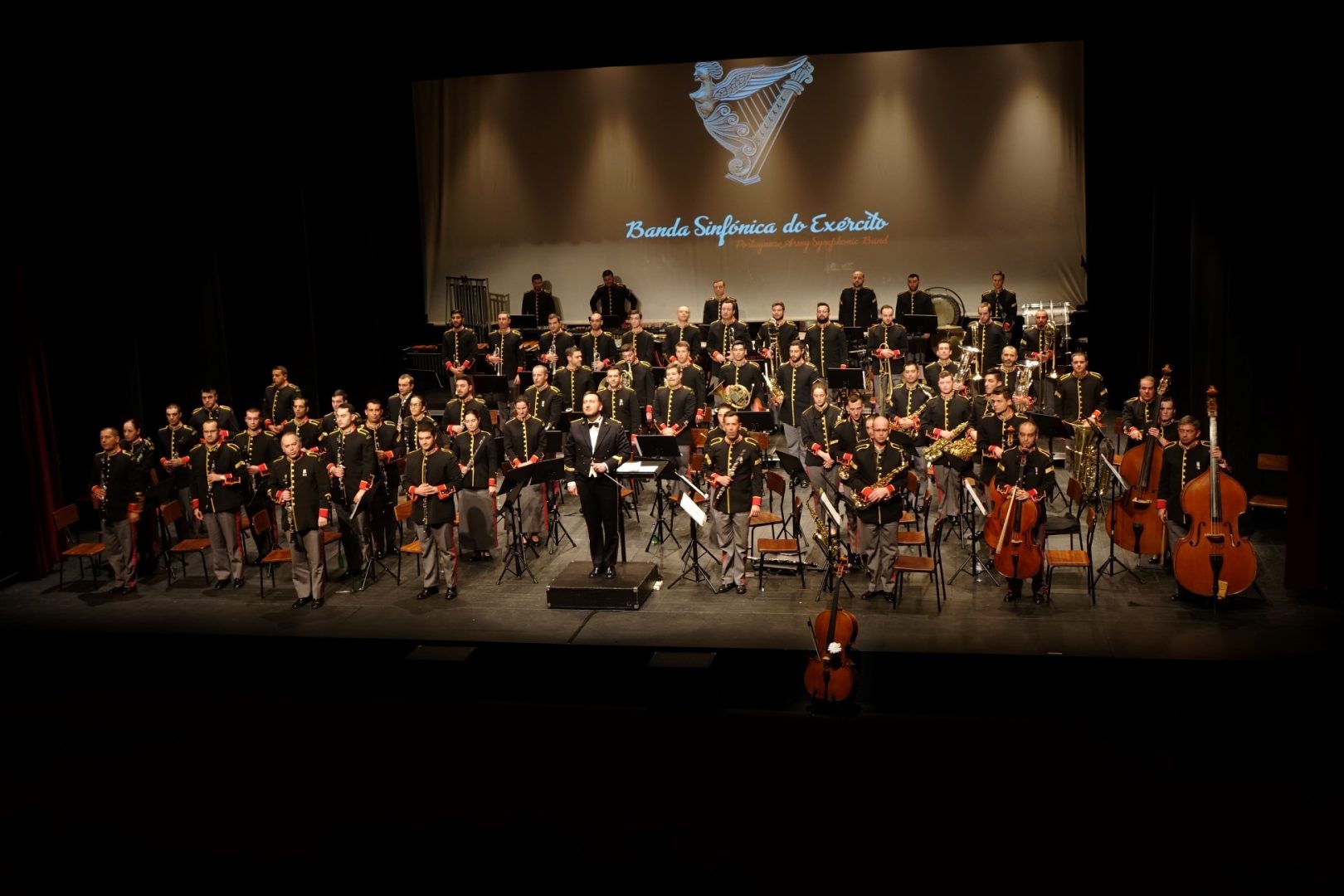 Primeiro Concerto de Ano Novo da Banda Sinfónica do Exército lotou TAGV