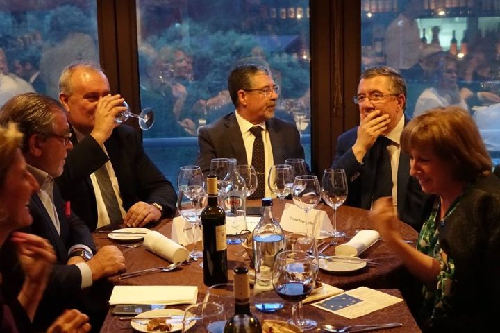 18033507_1472419166136796_7132382237022723107_n