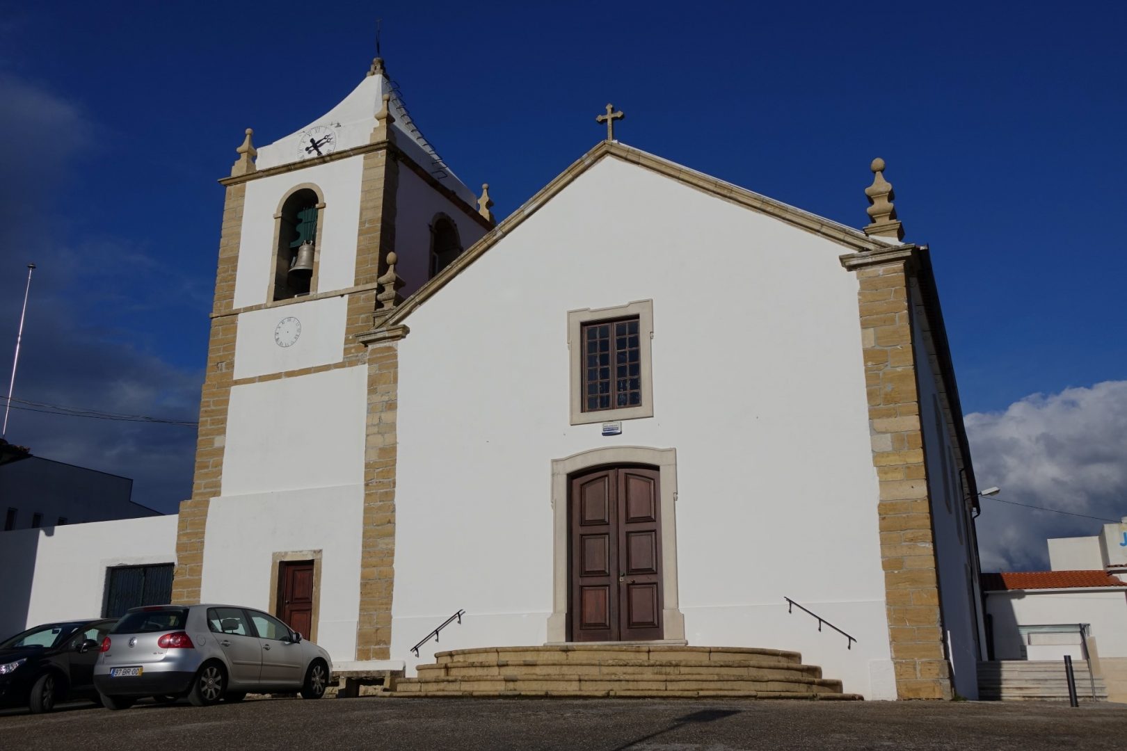 Restauro da Igreja Paroquial de Almalaguês vai receber apoio municipal de 20 mil euros