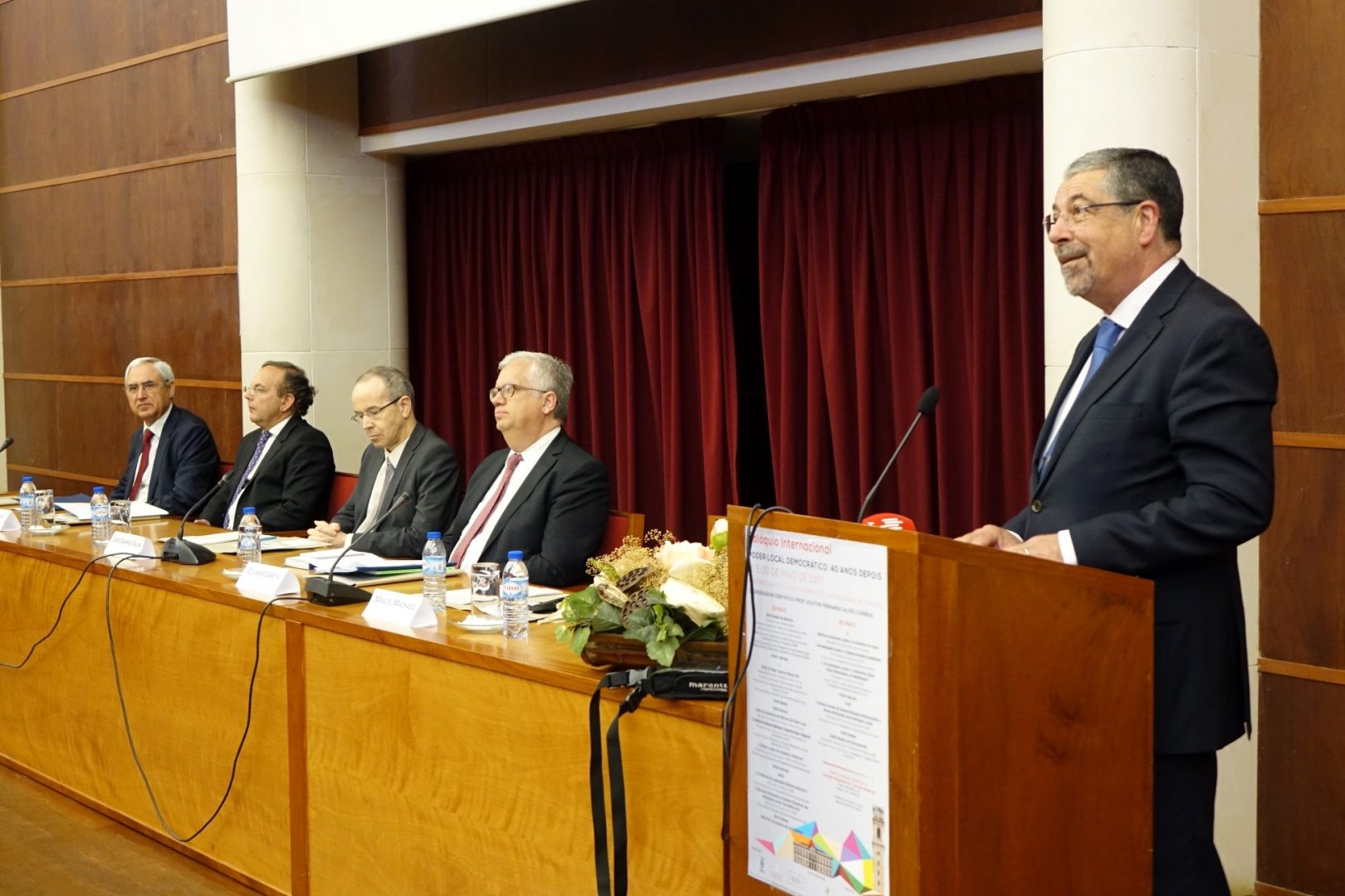 Autonomia administrativa e financeira do Poder Local Democrático está a recuperar gradualmente