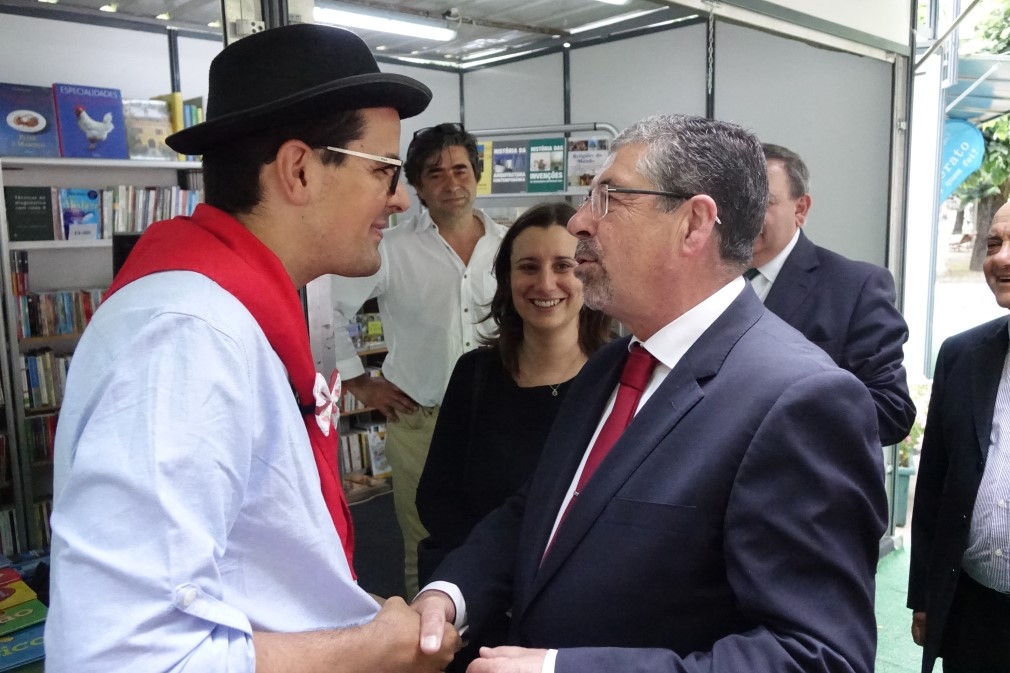 Manuel Machado na visita que assinala o arranque da Feira Cultural de Coimbra
