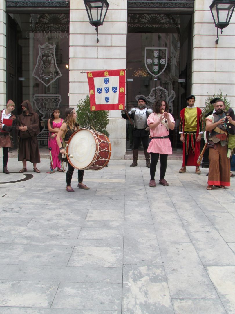 Entrega do Foral Manuelino há 500 anos recriada na Baixa de Coimbra