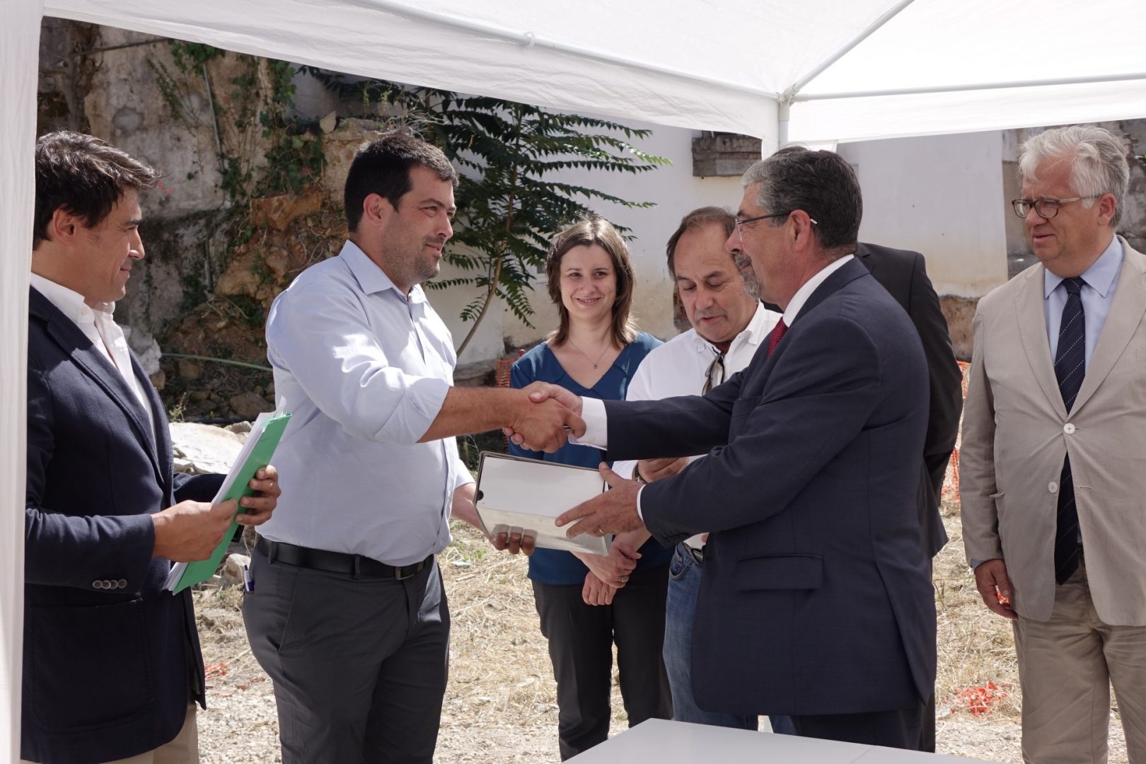 Construção do primeiro troço da Via Central arrancou hoje