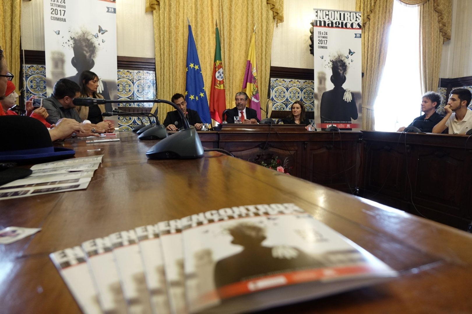 Encontros Mágicos de Coimbra arrancam hoje ainda mais ecléticos com magia para invisuais