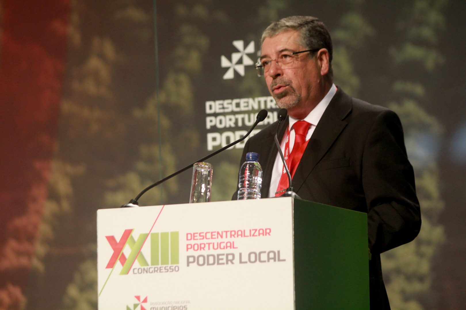 Manuel Machado reeleito presidente da ANMP