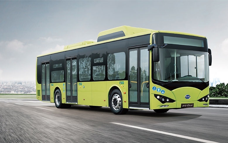 CMC reforça frota dos SMTUC com oito novos autocarros elétricos