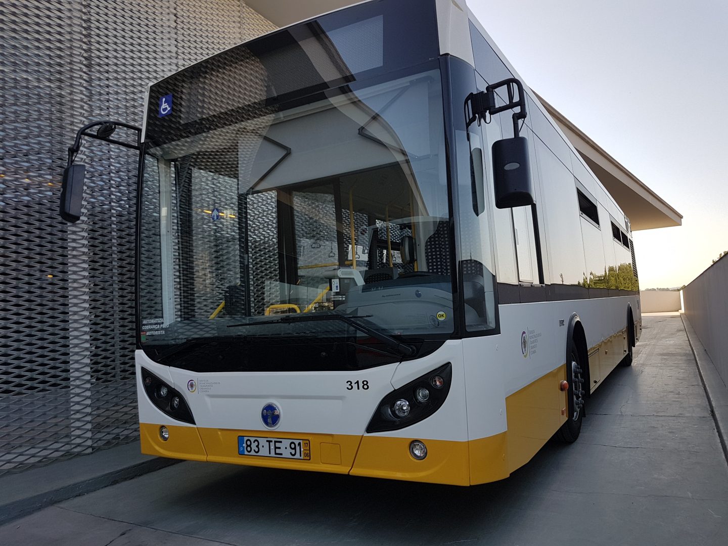 Linha 41 dos SMTUC com prolongamento à Rotunda das Lages