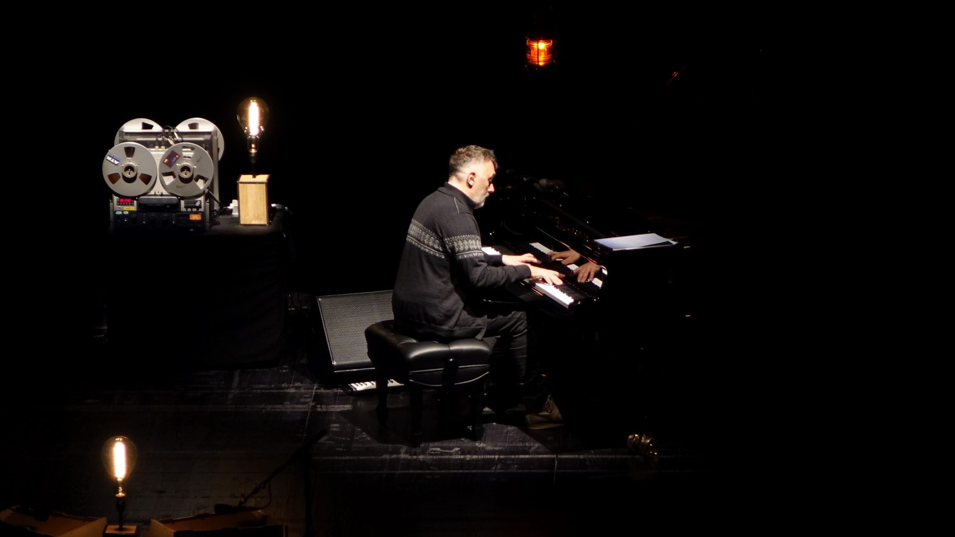 Yann Tiersen enfeitiçou o Convento São Francisco