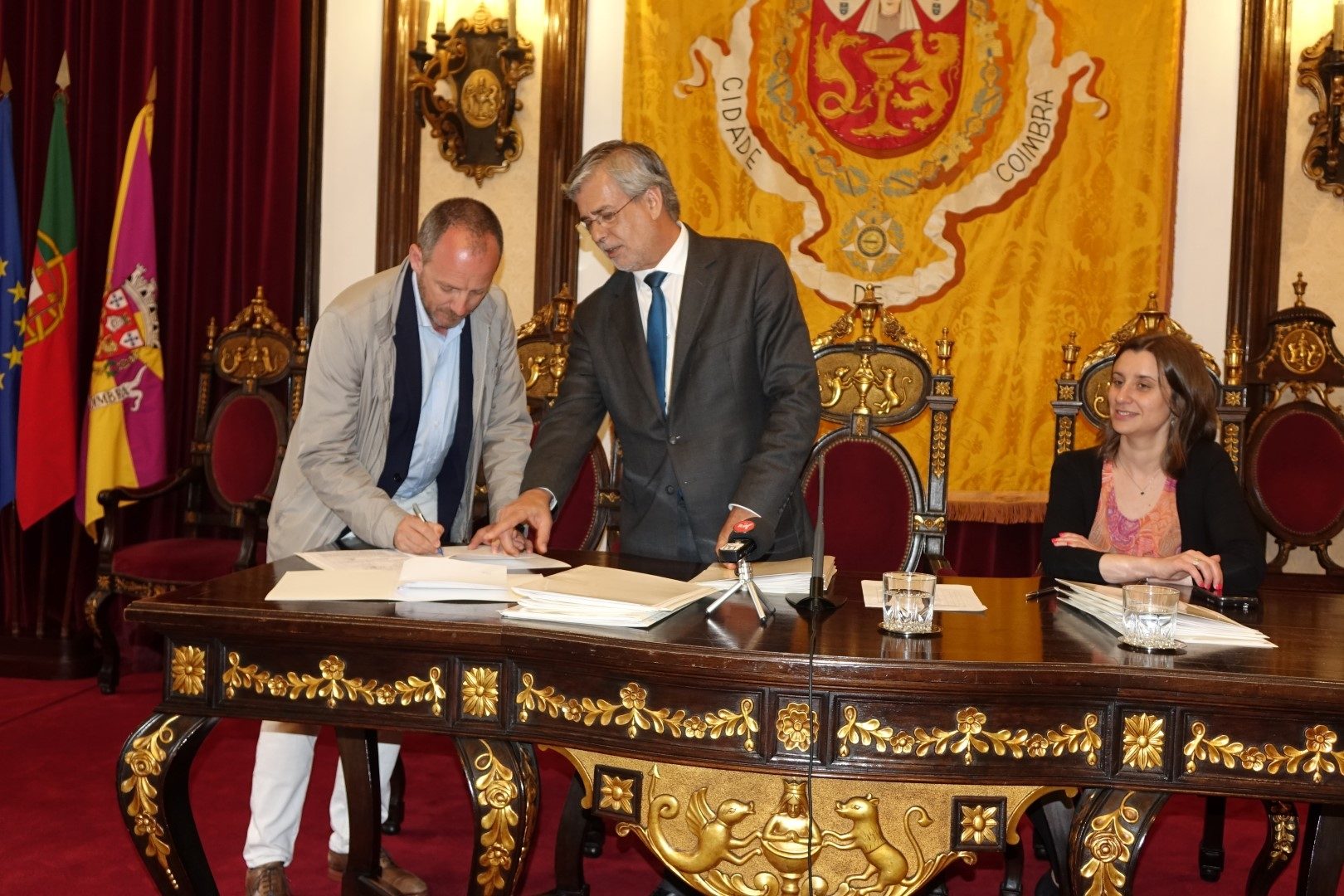 CMC assina protocolos com associações culturais e desportivas num valor superior a meio milhão de euros