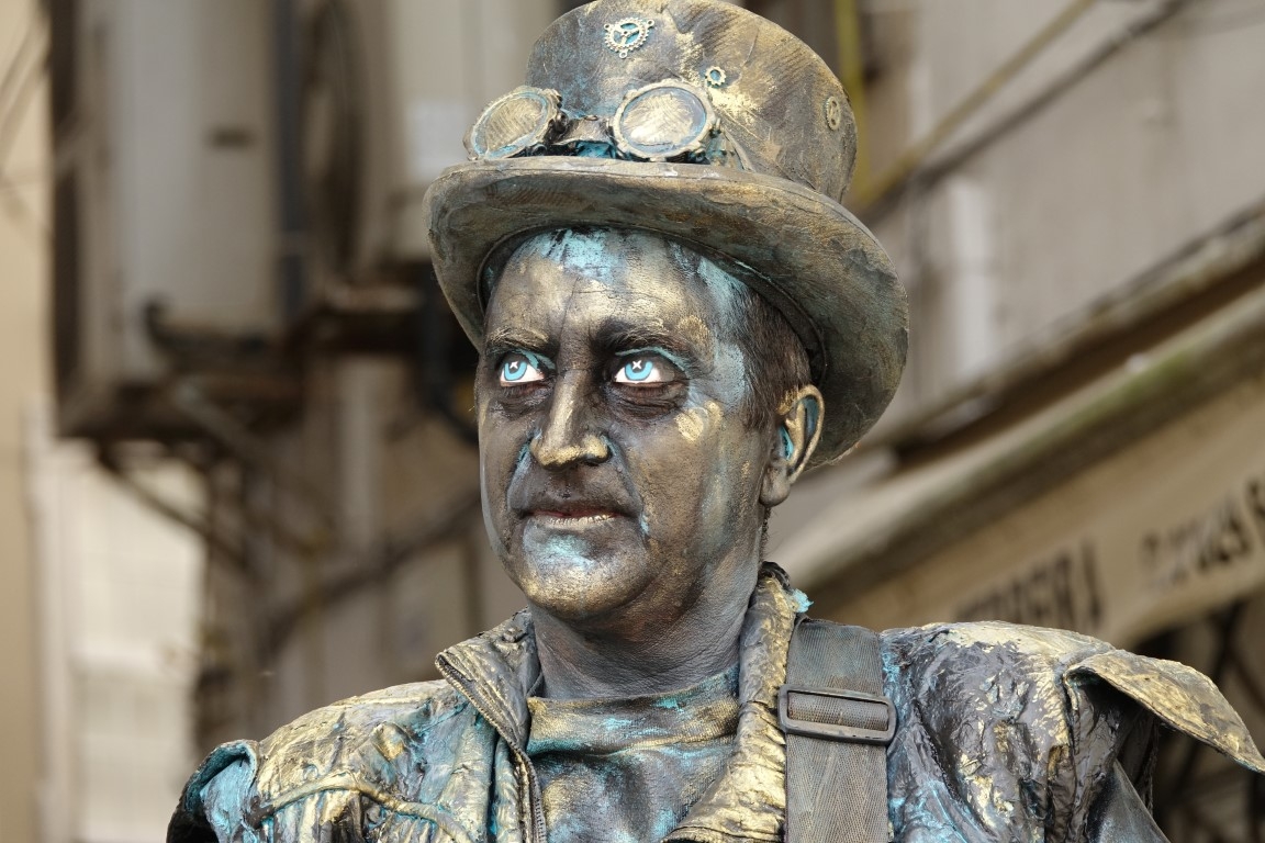 II Mostra de Estátuas Vivas anima Baixa de Coimbra