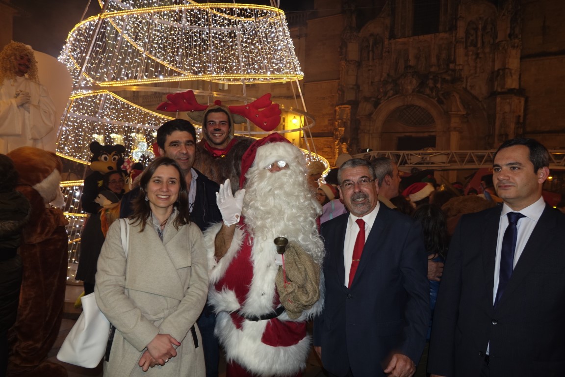 Iluminação de Natal já brilha em Coimbra