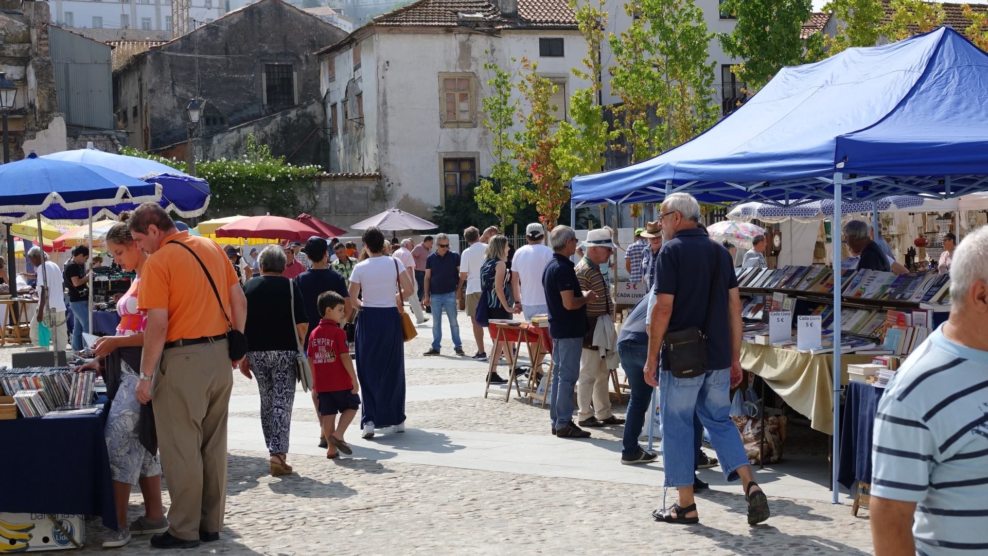 Terreiro da Erva acolhe última Feira de Velharias do ano no próximo sábado