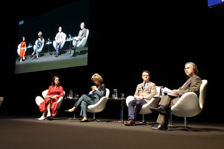 53863027_2326034190775285_886497124093526016_o_2326034184108619