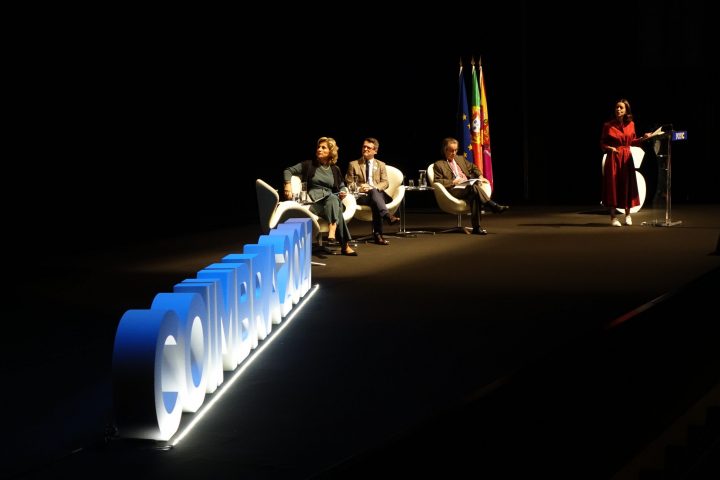 54258101_2326035314108506_2771594051680468992_o_2326035310775173