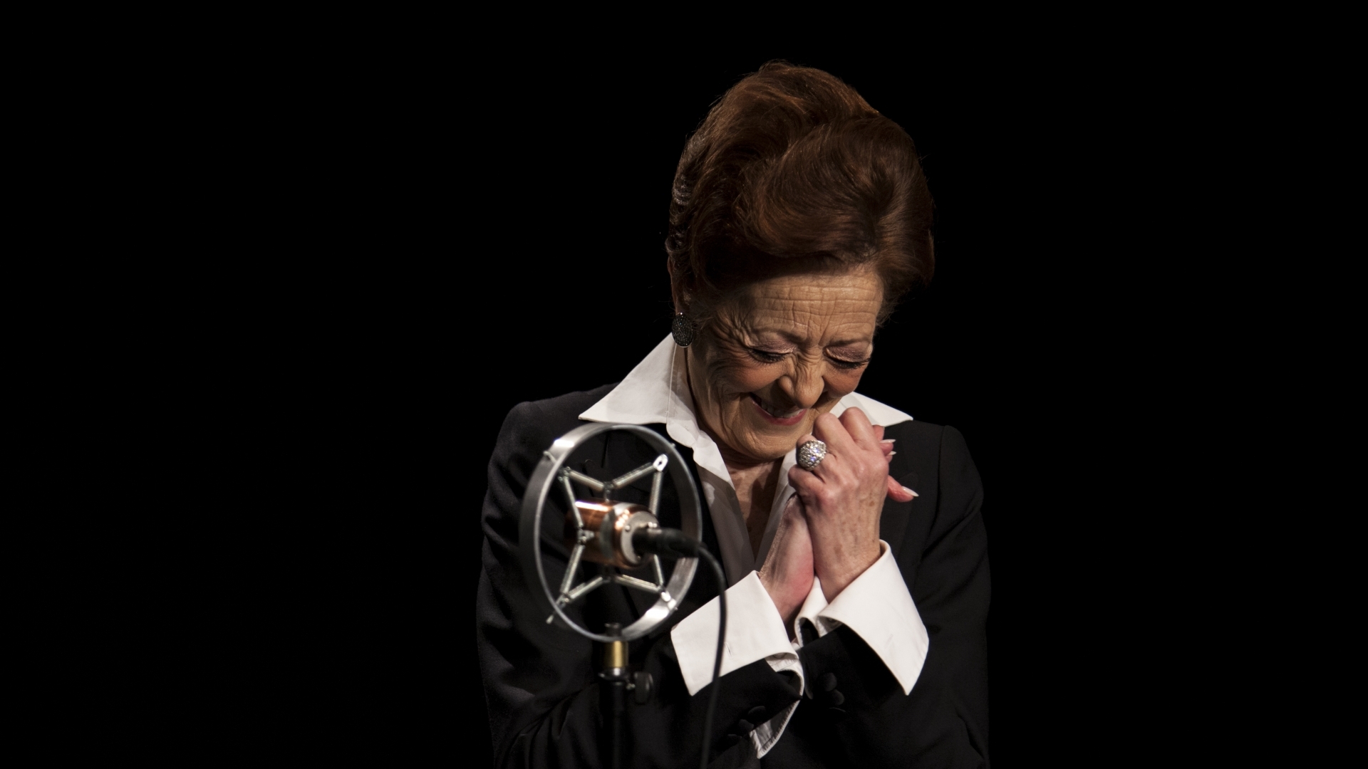 Simone de Oliveira celebra 60 anos de carreira no Convento São Francisco