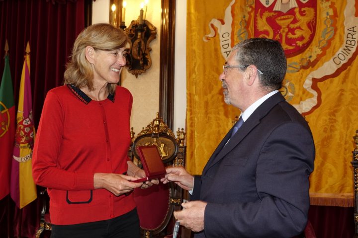 embaixadora espanha 20