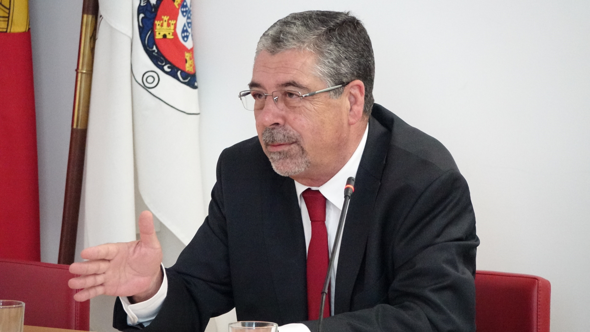 Manuel Machado recusa mais adiamentos do Sistema de Mobilidade do Mondego