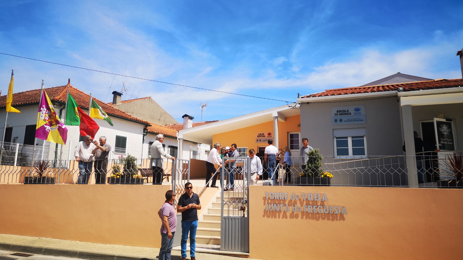 União das Freguesias de Trouxemil e Torre de Vilela inaugura Escola de Música e Loja Social