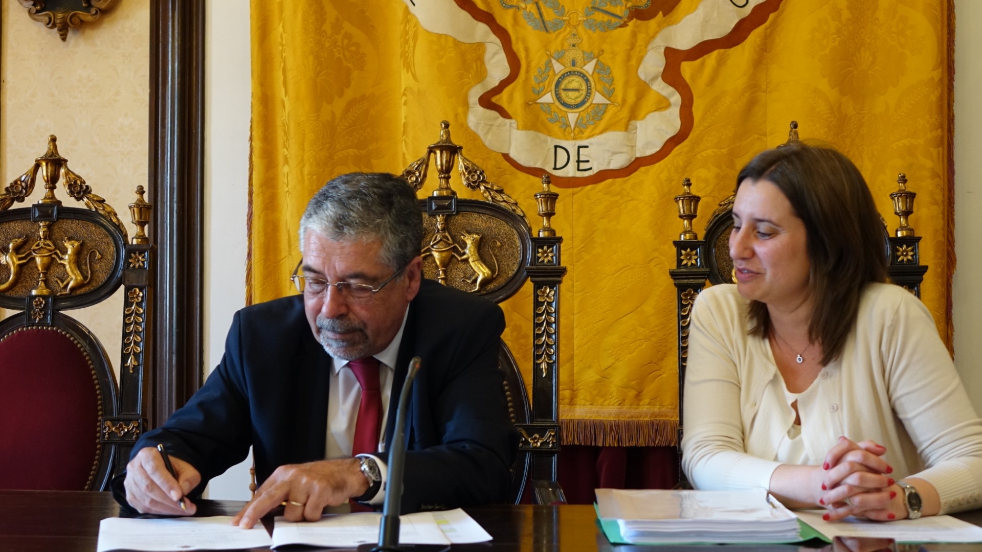 CM Coimbra assina protocolos com associações culturais num valor superior a 360 mil euros