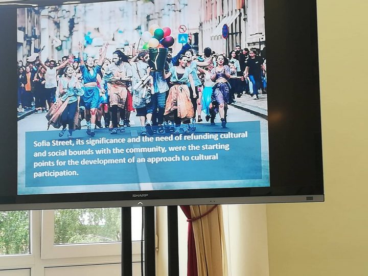 69282784_372098113713085_2913278395640971264_n