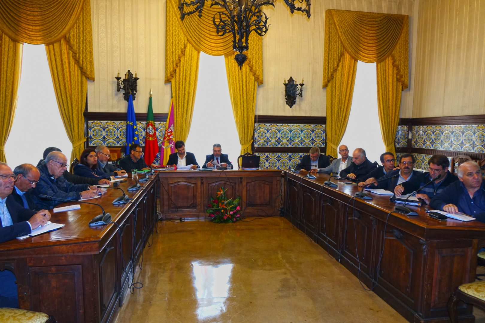 CM Coimbra transfere antecipadamente mais de meio milhão de euros para as freguesias