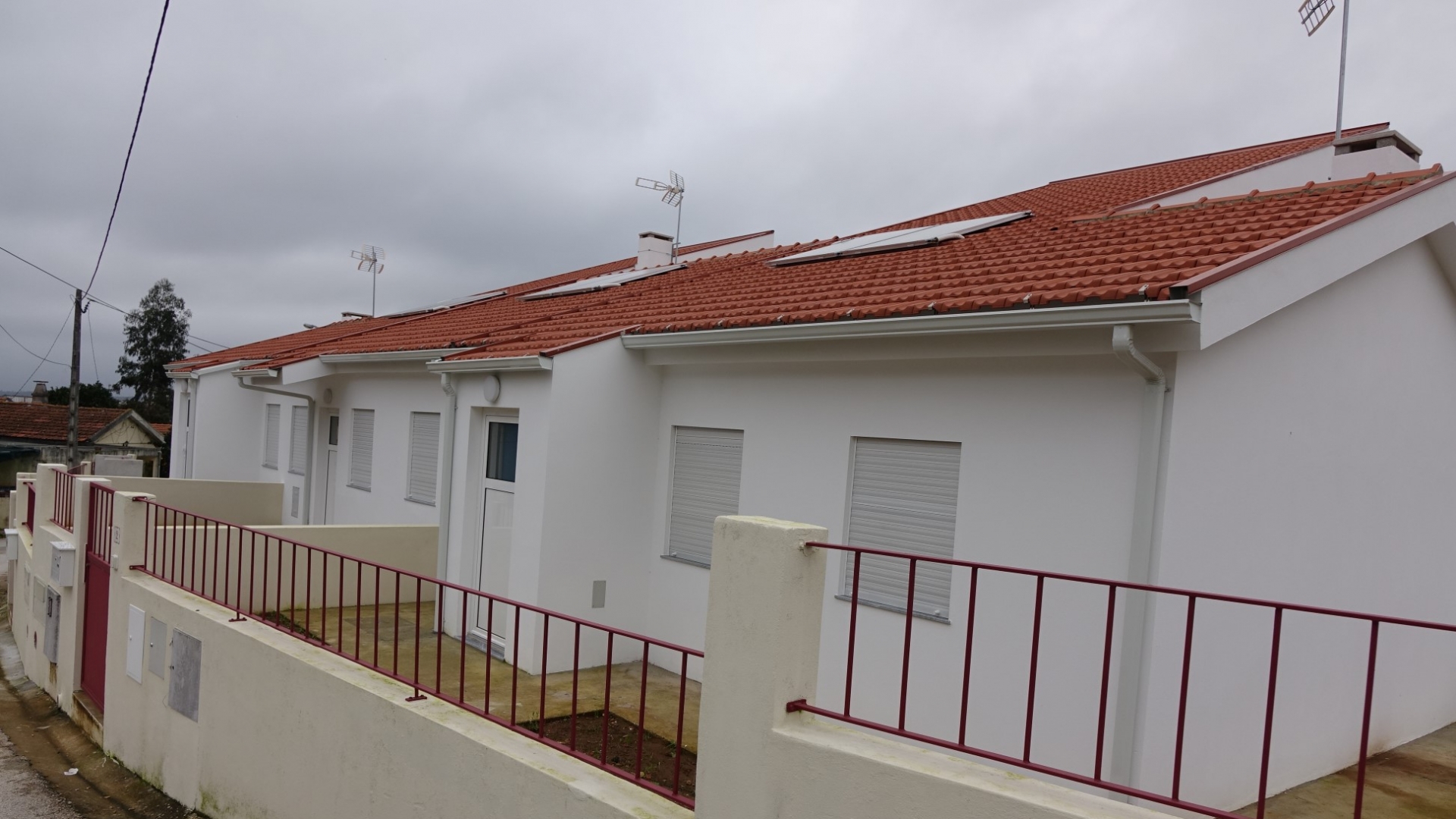 Doze famílias passam Natal em habitações reabilitadas no Bairro de Celas