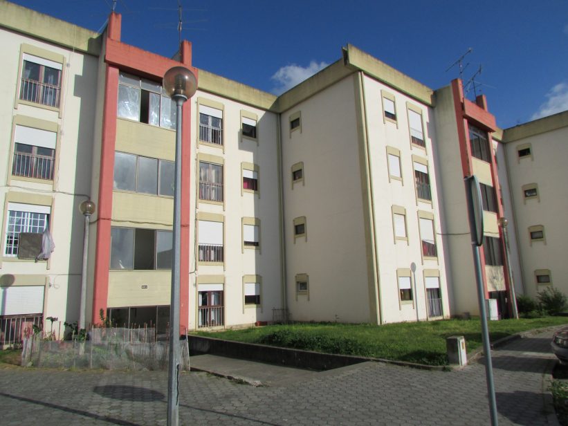 CM Coimbra requalifica mais cinco lotes do Bairro do Ingote