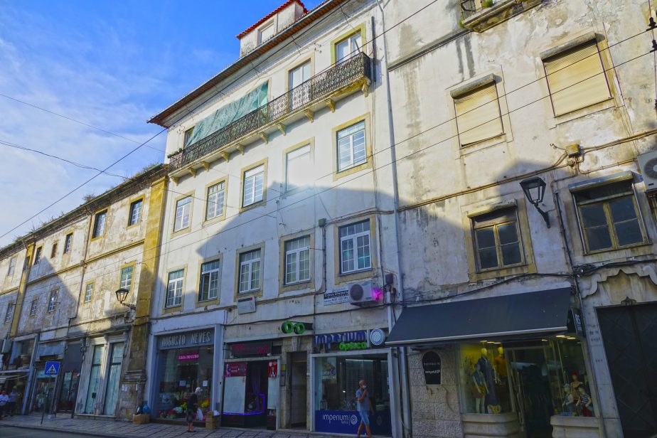 CM Coimbra exerce direito de preferência sobre prédio na Rua da Sofia