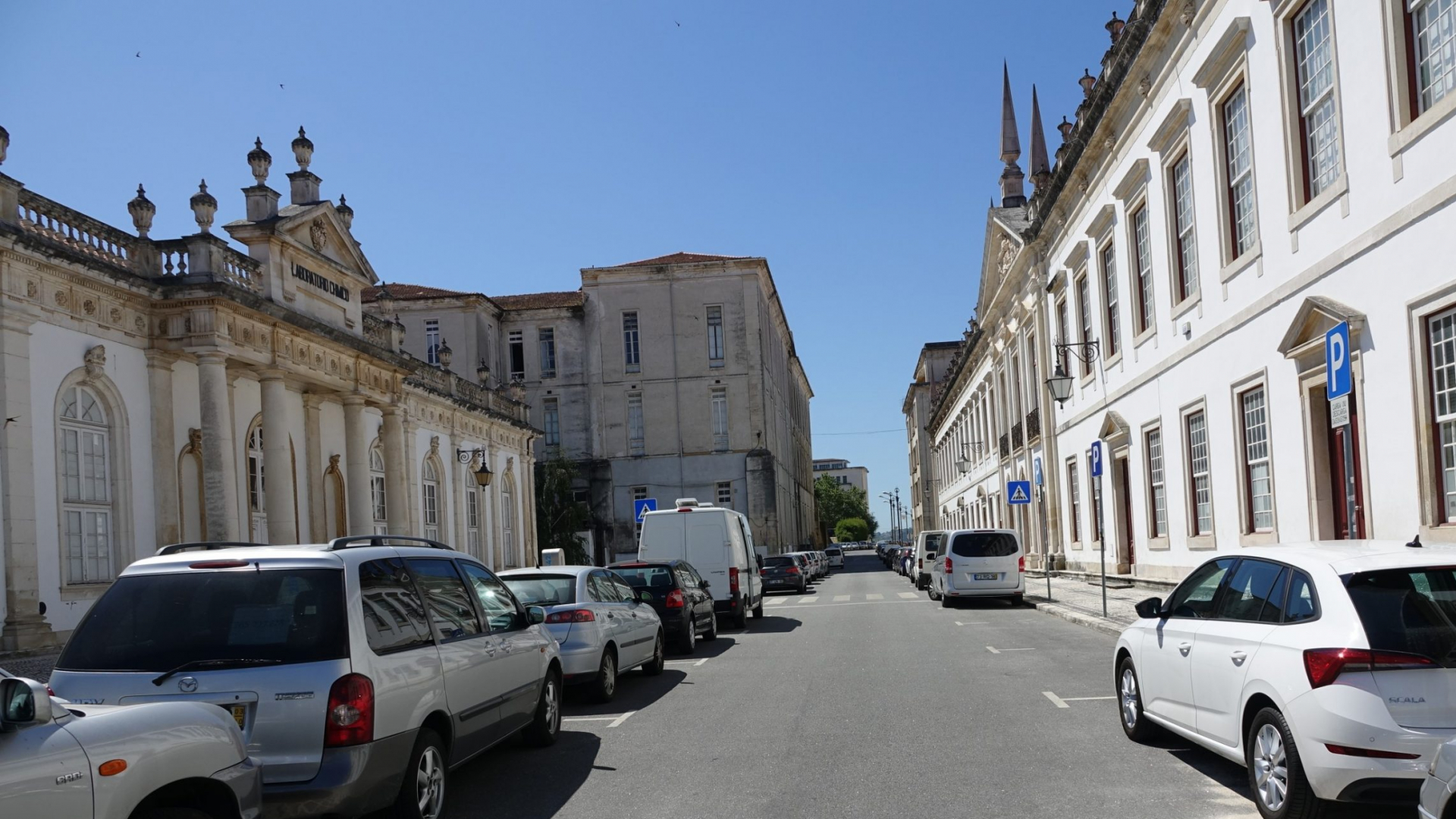 Alterações de trânsito na Alta | Largo Marquês de Pombal, Rua Inácio Duarte e Couraça da Estrela