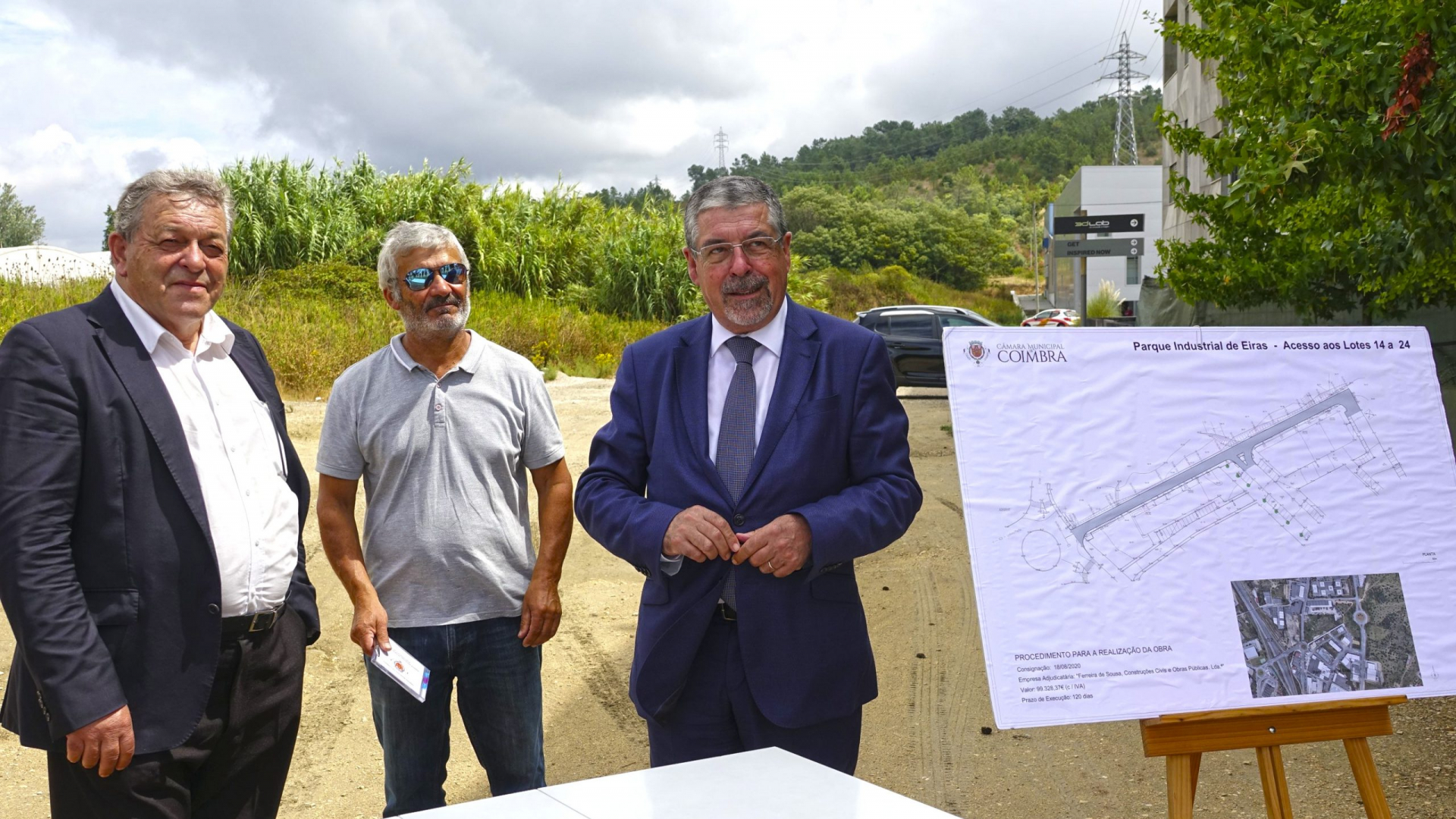 Câmara melhora acessos no parque industrial de Eiras onde operam “empresas de grande gabarito”