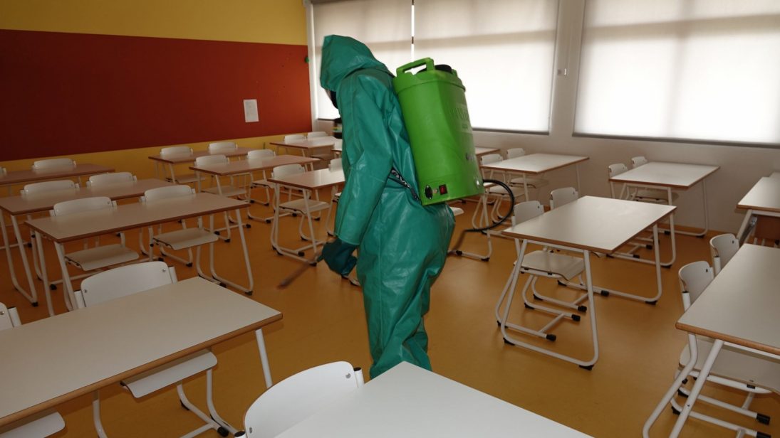 CM Coimbra reforça higienização dos edifícios escolares no atual contexto da pandemia