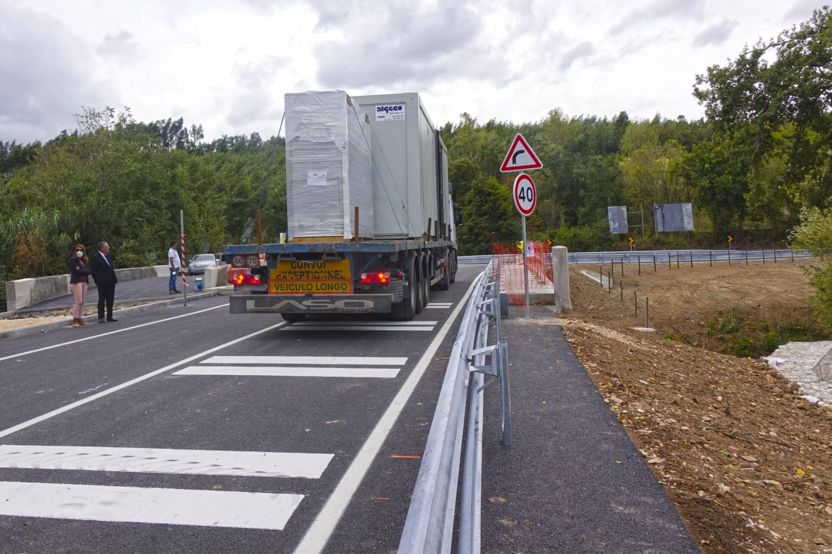 Já se circula na nova Ponte do Paço