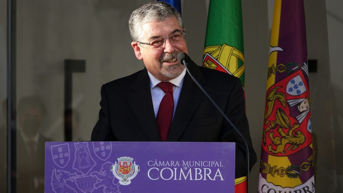 Coimbra apoia quem perdeu rendimentos com vales para dinamizar comércio local