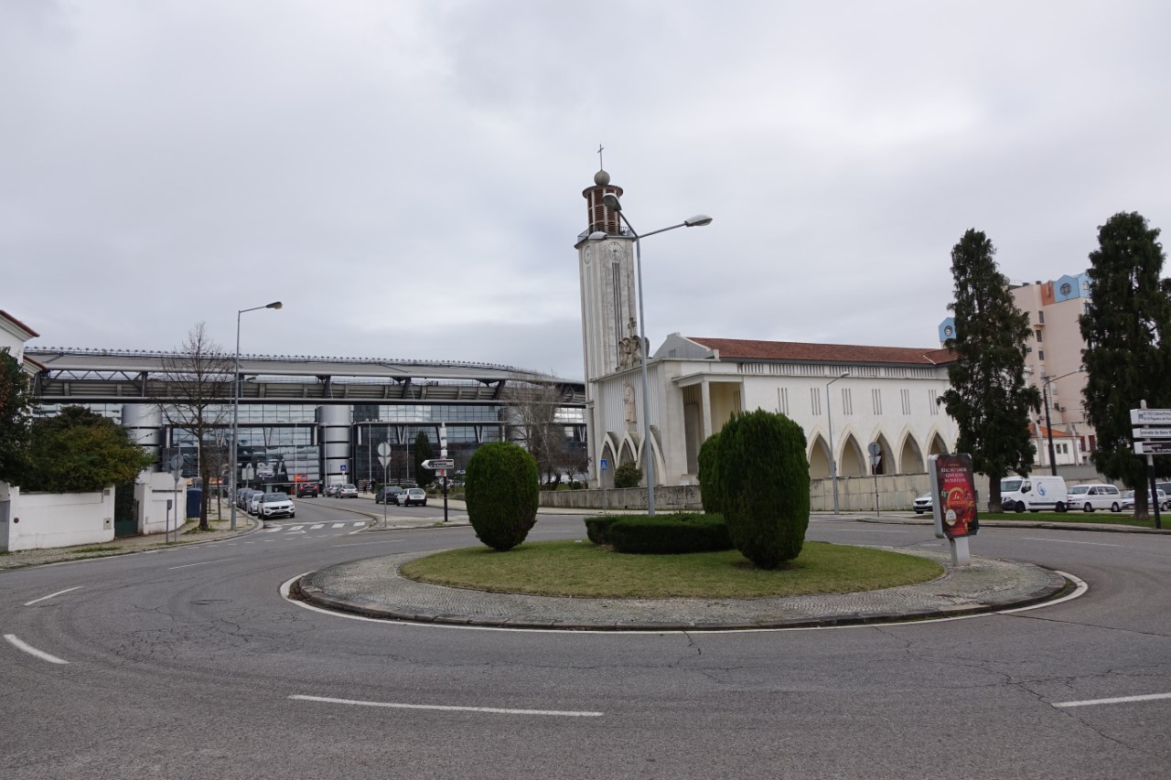 Avança requalificação urbana na ligação das ruas dos Combatentes e do Brasil