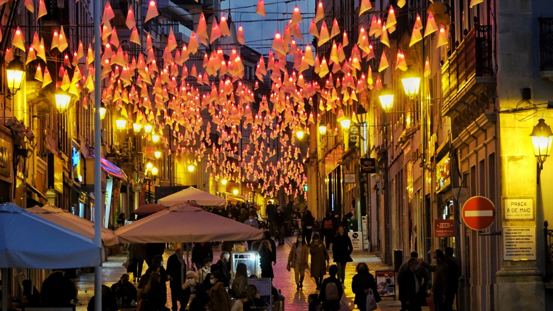 Natal veio “animar” o comércio de Coimbra