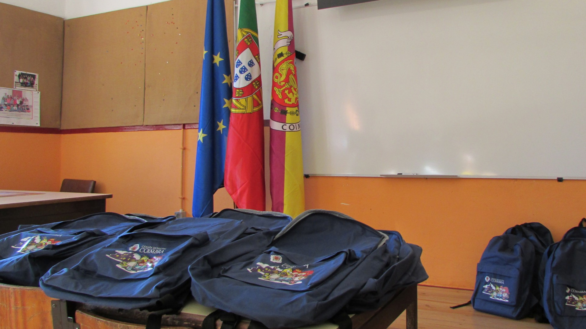 Coimbra promove medidas educativas contra o abandono e insucesso escolar