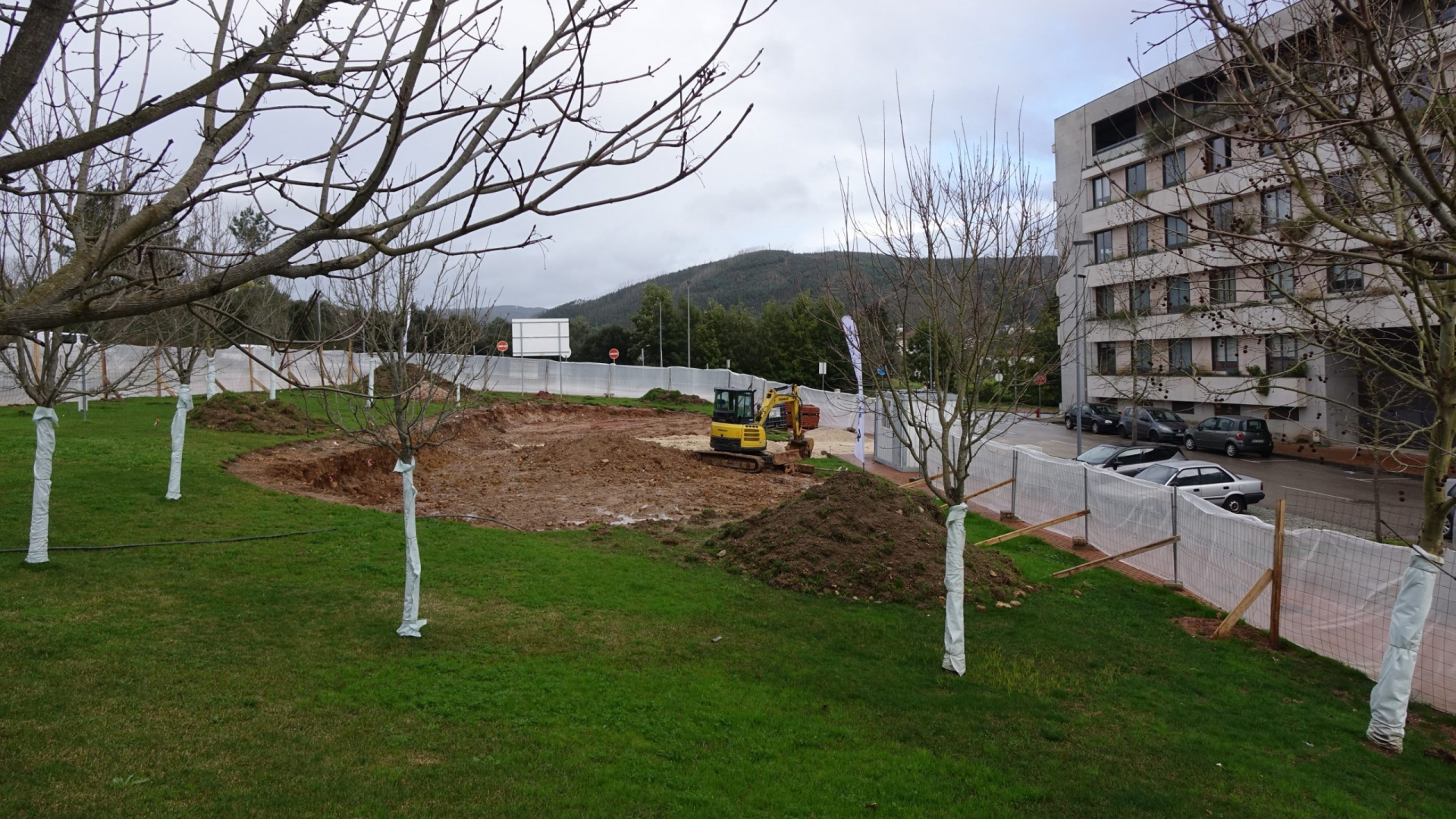 Parque infantil da Quinta da Portela já começou a ser construído