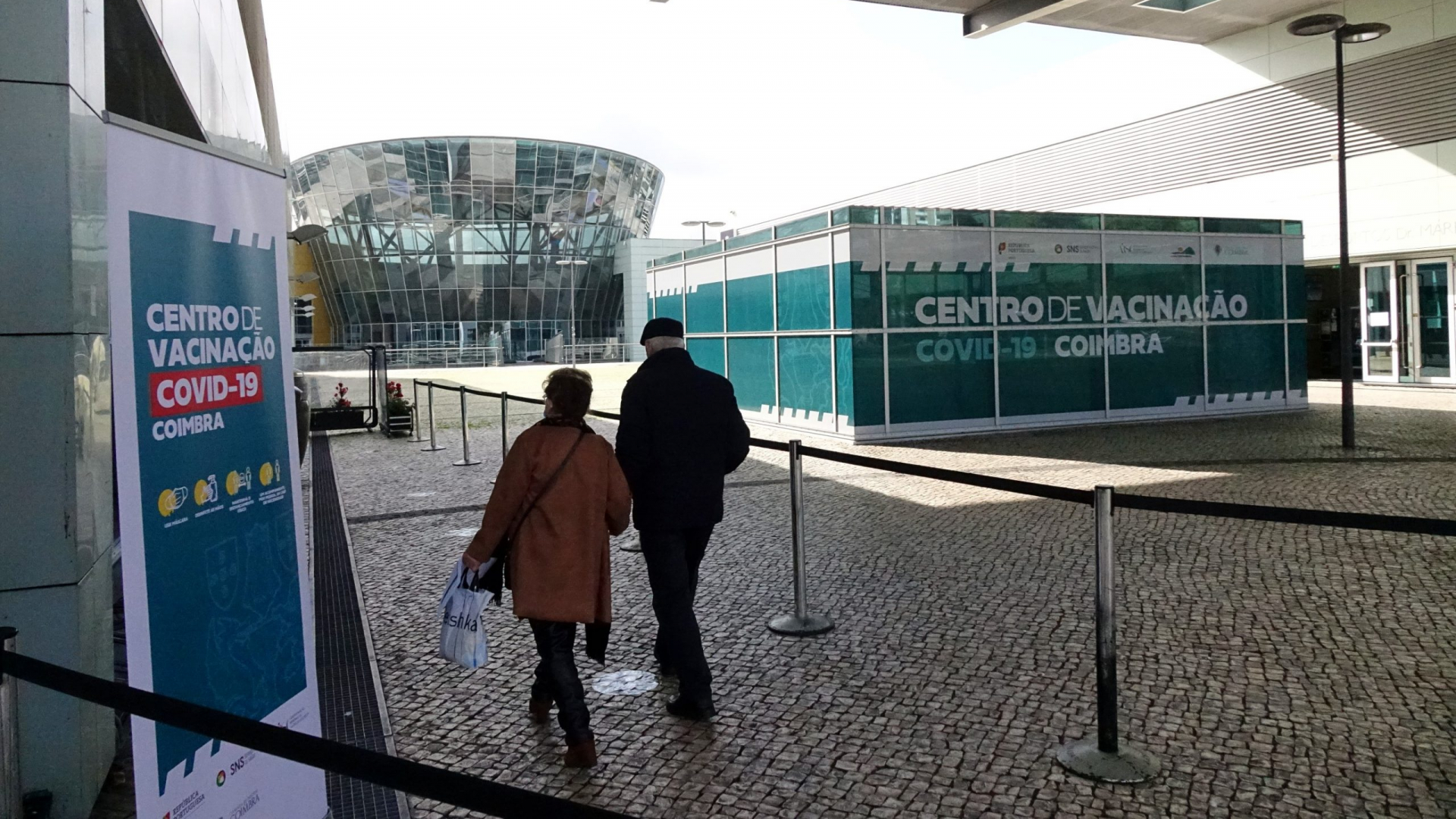 Já está a funcionar Centro de Vacinação COVID-19 de Coimbra