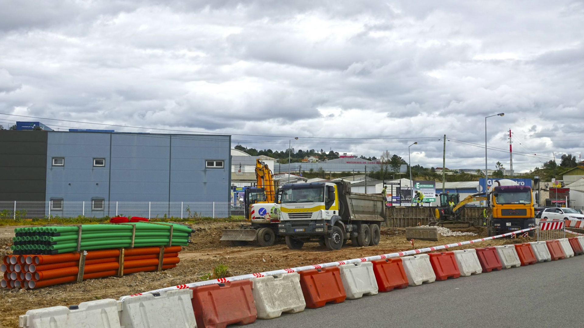 Já se iniciou construção do interface de Eiras para SMTUC chegarem à zona norte