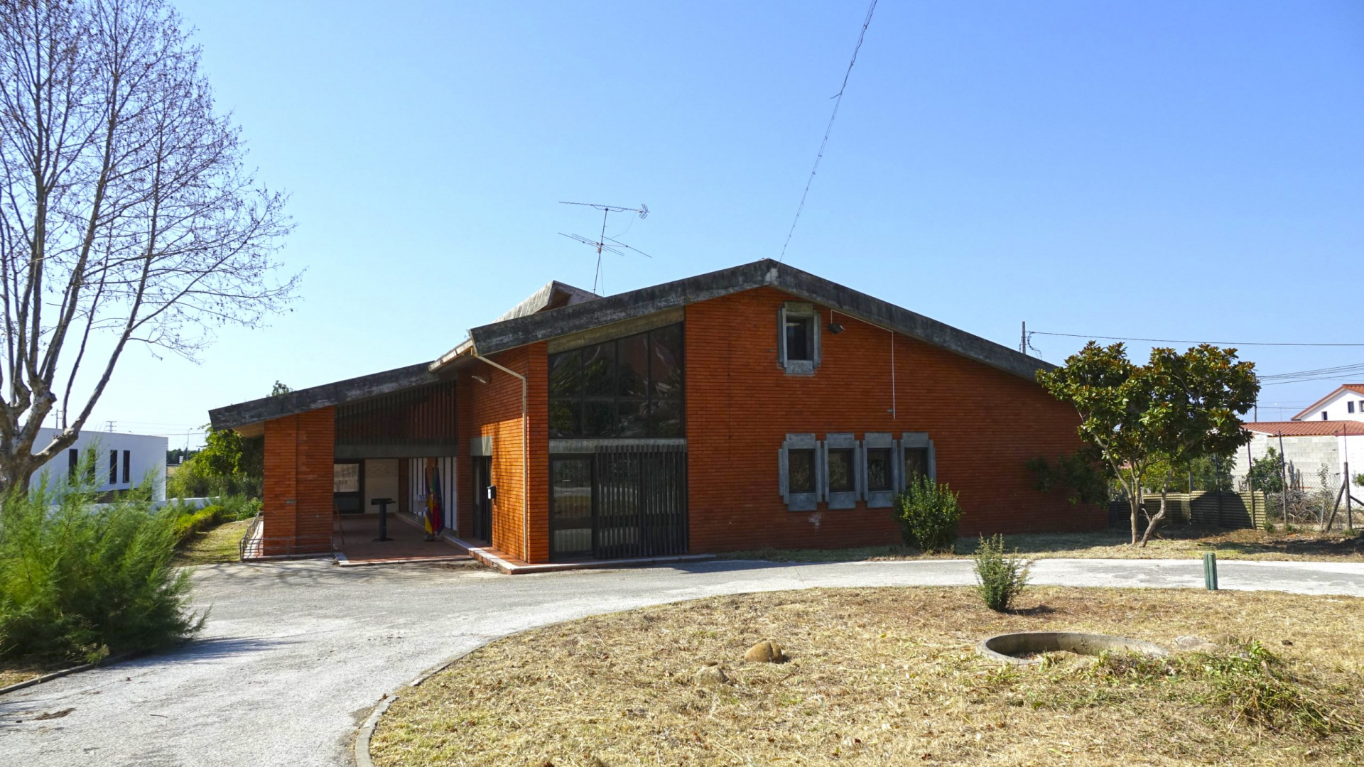 CM Coimbra lança concurso para requalificar Casa da Criança para instalação da Ext. Saúde Taveiro